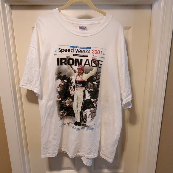 Hanes Other - Dale Earnhardt - NASCAR Racing - 2001